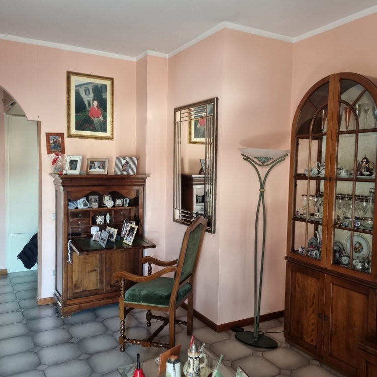 empoli appartamento in vendita di 5 vani molto luminosa