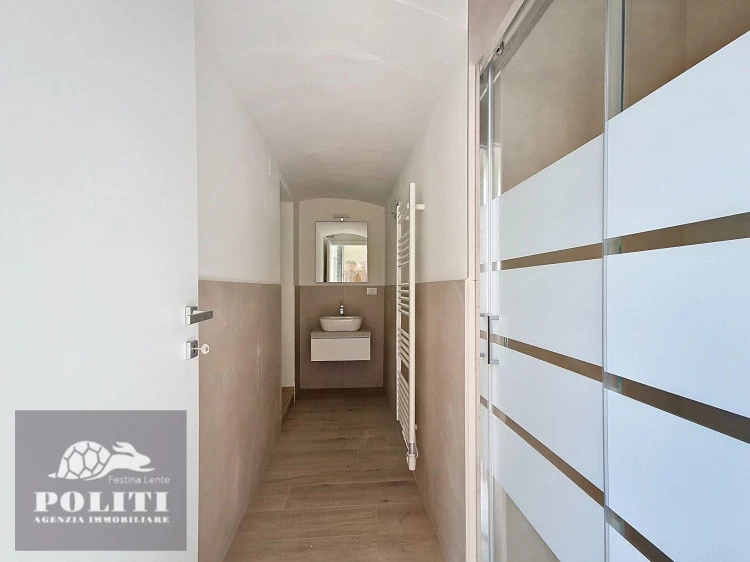 bilocale empoli stazione bagno
