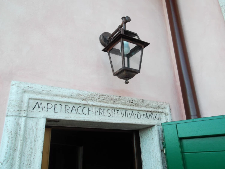 Terratetto a capraia fiorentina rustico pressi stazione travertino