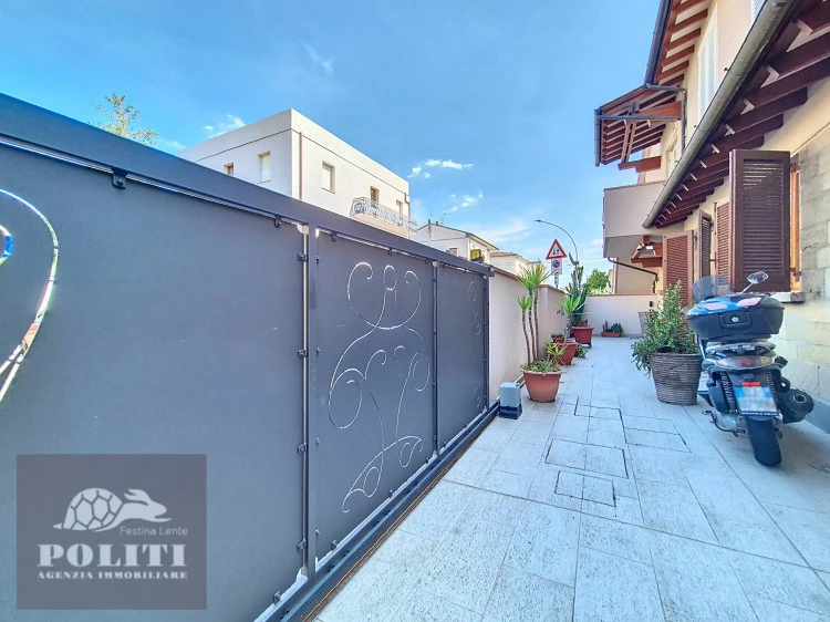 Appartamento Signorile Prestigioso con ottime finiture e giardino privato zona centrale residenziale Empoli