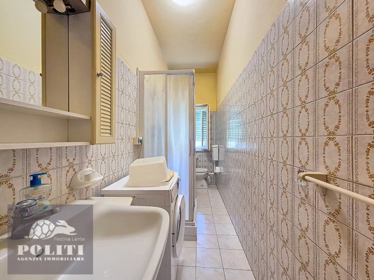 Bagno Appartamento spazioso Empoli zona Piazza della Vittoria