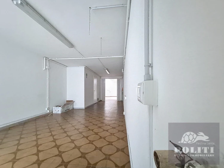 planimetria del magazzino fondo artigianale ad empoli pressi stazione bagni