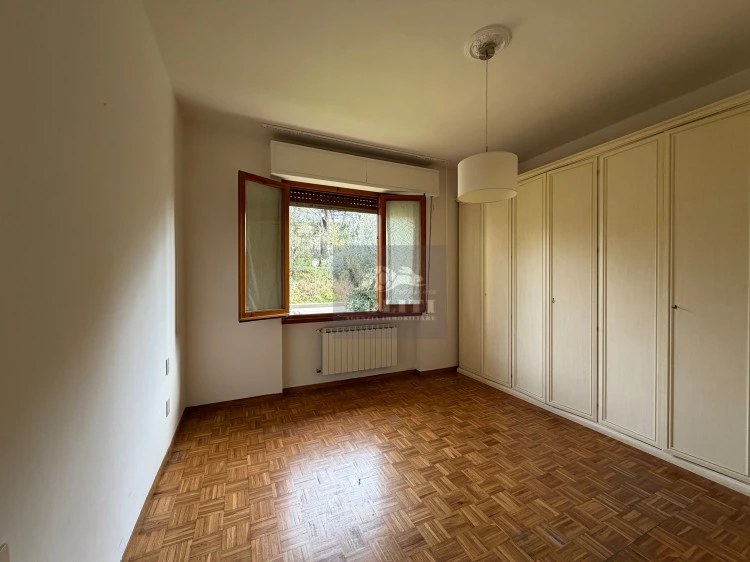 lastra a signa Malmantile 3 vani giardino ristrutturato camera matrimoniale