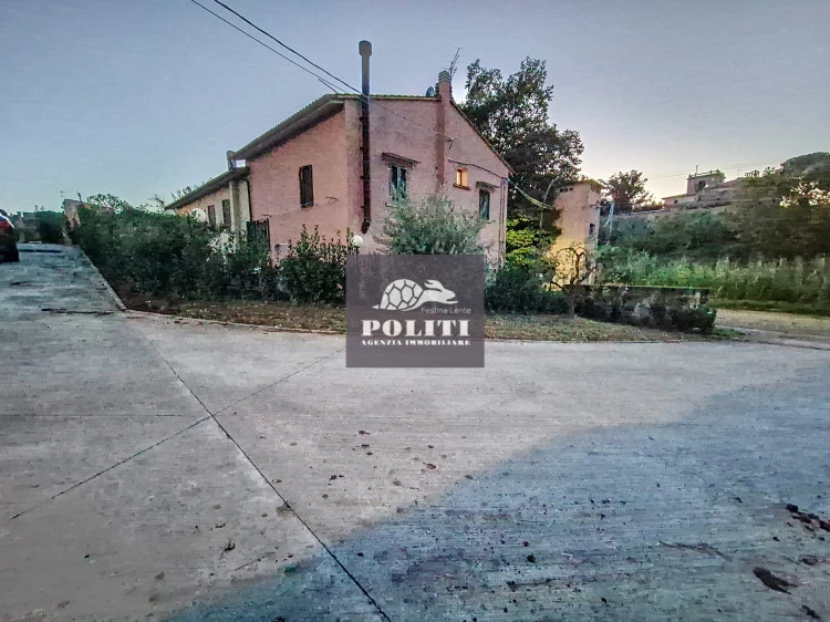 empoli bilocale a reddito esterno