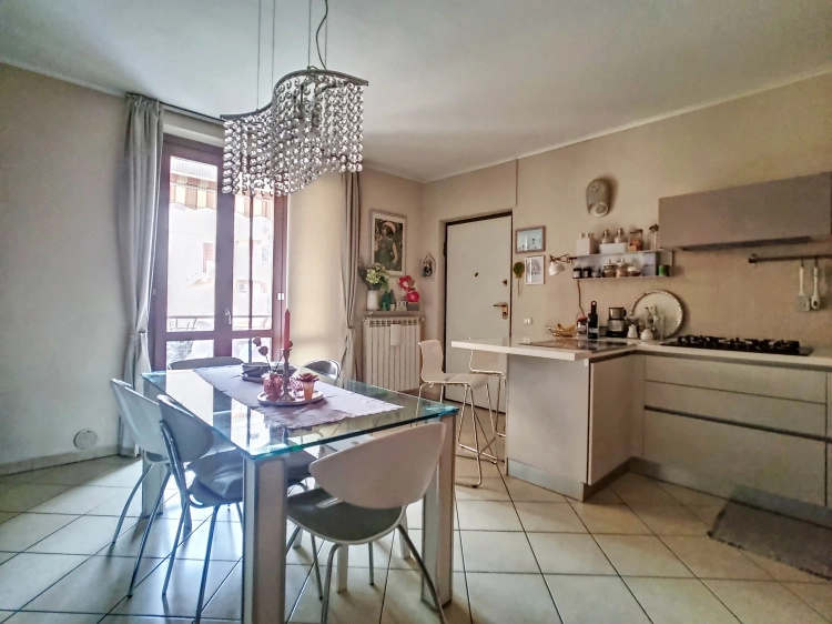 limite sull'arno appartamento in vendita con cucina e sala da pranzo