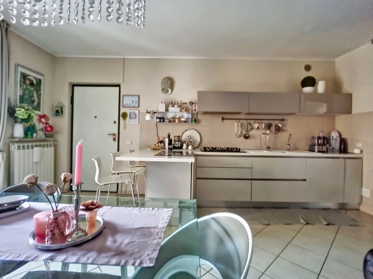 limite sull'arno appartamento duplex in vendita con open space luminoso