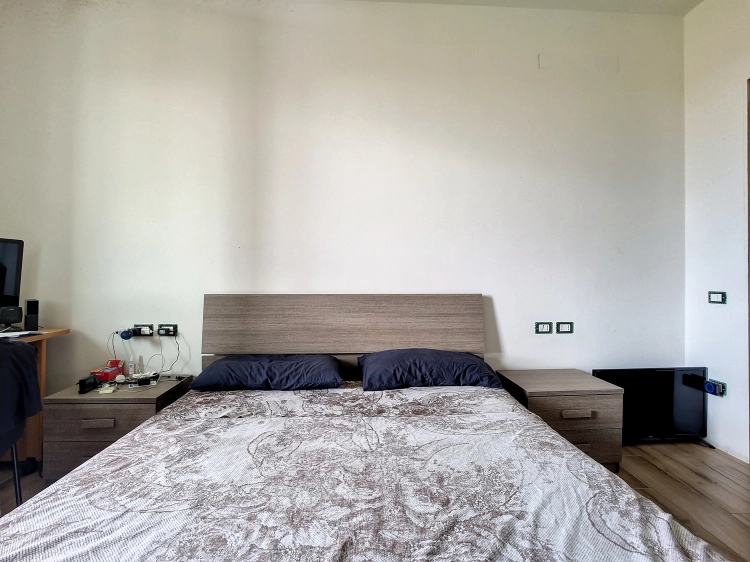 capraia e limite appartamento di 3 vani in vendita con due camere da letto