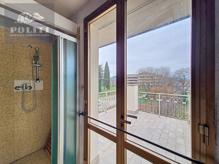 empoli avane terratertto in vendita terrazza politimmobiliare