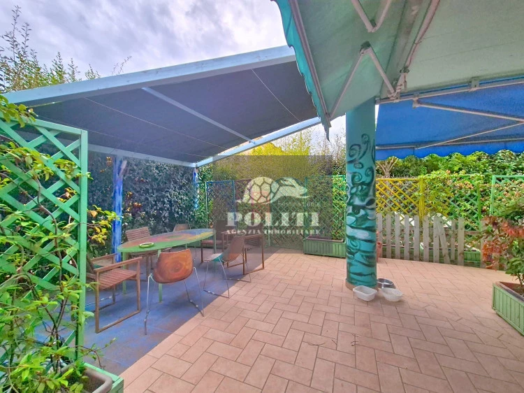 Spazioso giardino privato abitabile villa bifamiliare ottima zona residenziale montelupo fiorentino