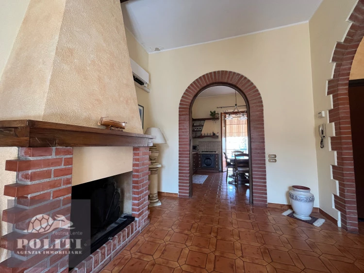 Appartamento signorile in ottima zona Castelfiorentino con giardino privato e posto auto