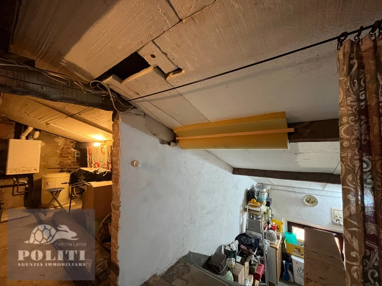 Appartamento signorile in ottima zona Castelfiorentino con giardino privato e posto auto