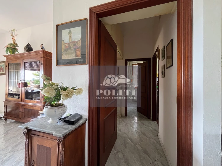 Appartamento Ampio Panoramico e Luminoso con Garage privato e Giardino a San Miniato