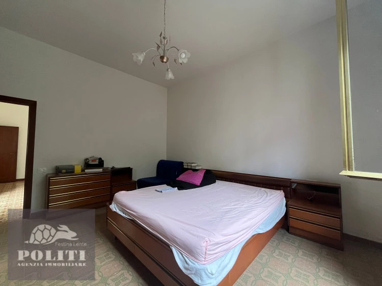 Camera da letto spaziosa Terratetto a due passi da Montelupo Fiorentino con giardino privato