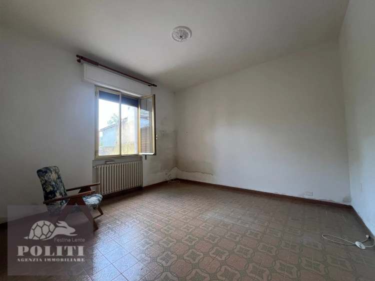 Camera da letto spaziosa Terratetto a due passi da Montelupo Fiorentino con giardino privato