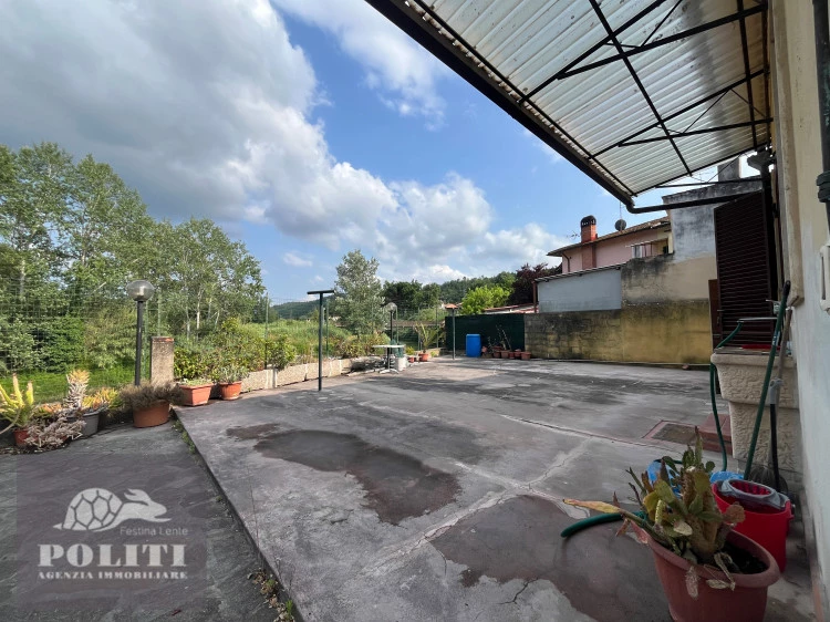 Ampio Giardino Privato Terratetto a due passi da Montelupo Fiorentino