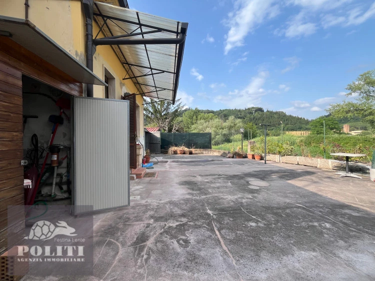 Ampio Giardino Privato Terratetto a due passi da Montelupo Fiorentino