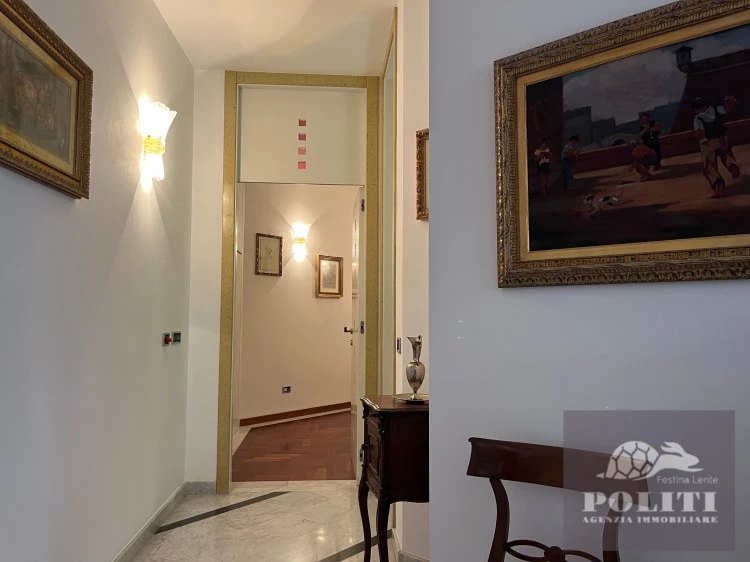 Lussuosa Villa Bifamiliare Cerreto Guidi con giardino privato con vista sulle colline toscane