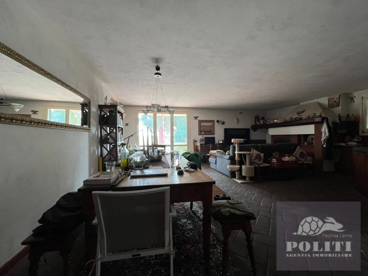 Taverna abitabile con cucina Lussuosa Villa Bifamiliare Cerreto Guidi con giardino privato con vista sulle colline toscane